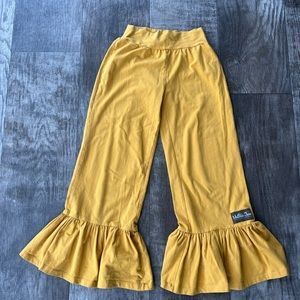 Matilda Jane- Women’s Big Ruffle Pants XS